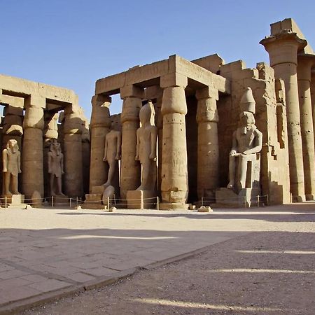 Luxor Luxury Nile Cruises - From Luxor 04 Nights - From Aswan 03 Nights Hotel Eksteriør billede