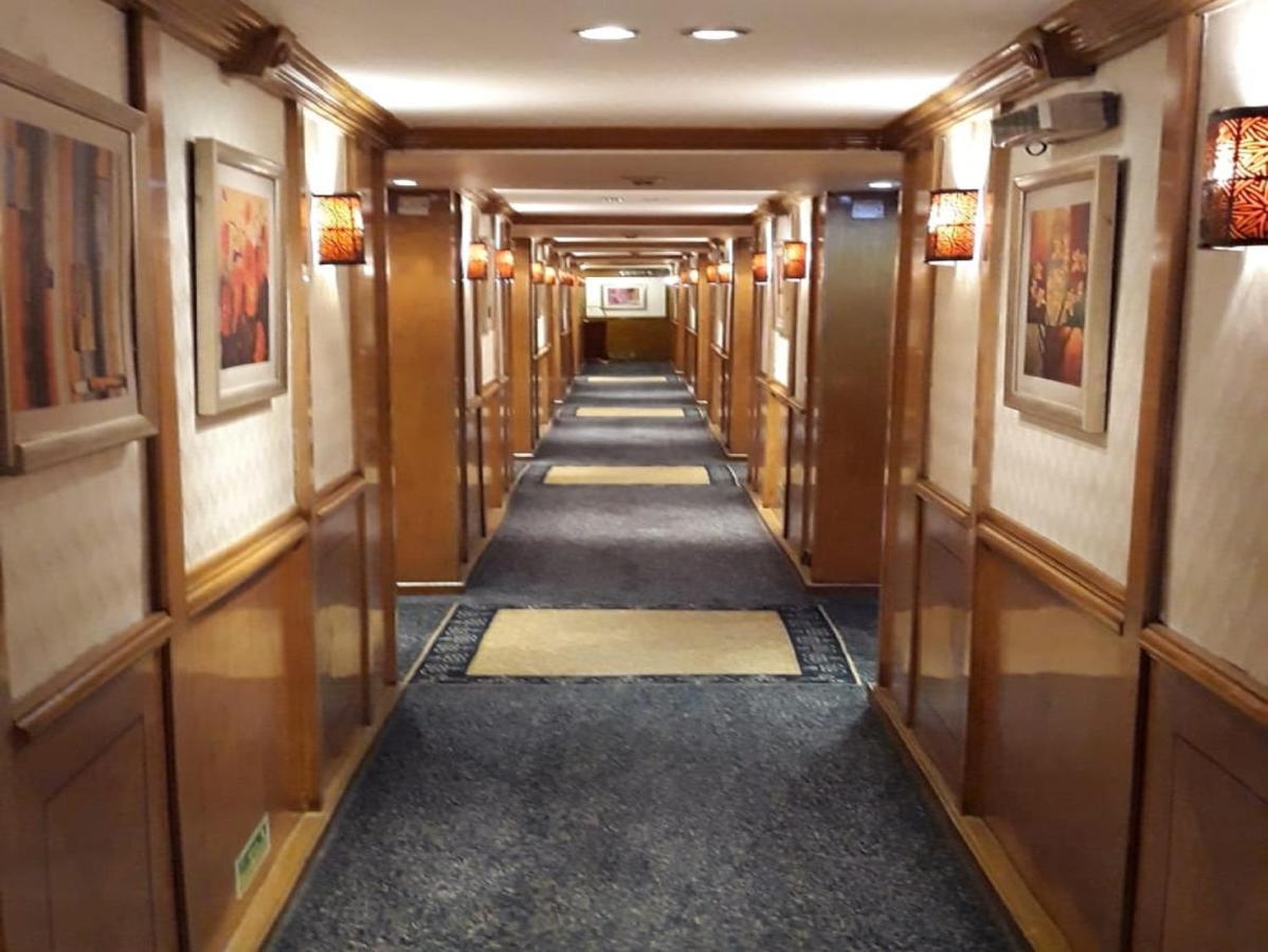 Luxor Luxury Nile Cruises - From Luxor 04 Nights - From Aswan 03 Nights Hotel Eksteriør billede