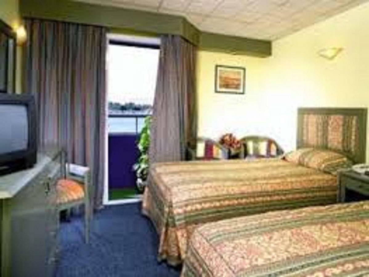 Luxor Luxury Nile Cruises - From Luxor 04 Nights - From Aswan 03 Nights Hotel Eksteriør billede