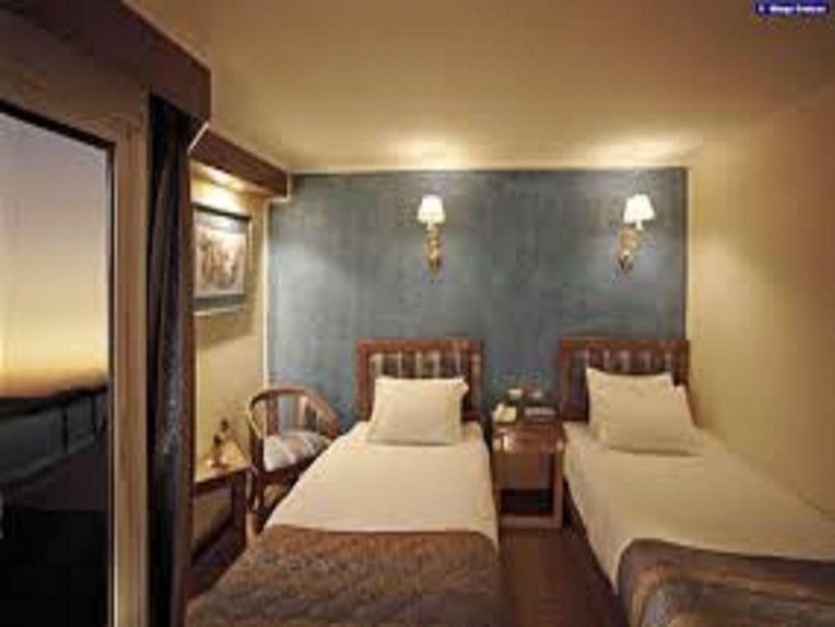 Luxor Luxury Nile Cruises - From Luxor 04 Nights - From Aswan 03 Nights Hotel Eksteriør billede
