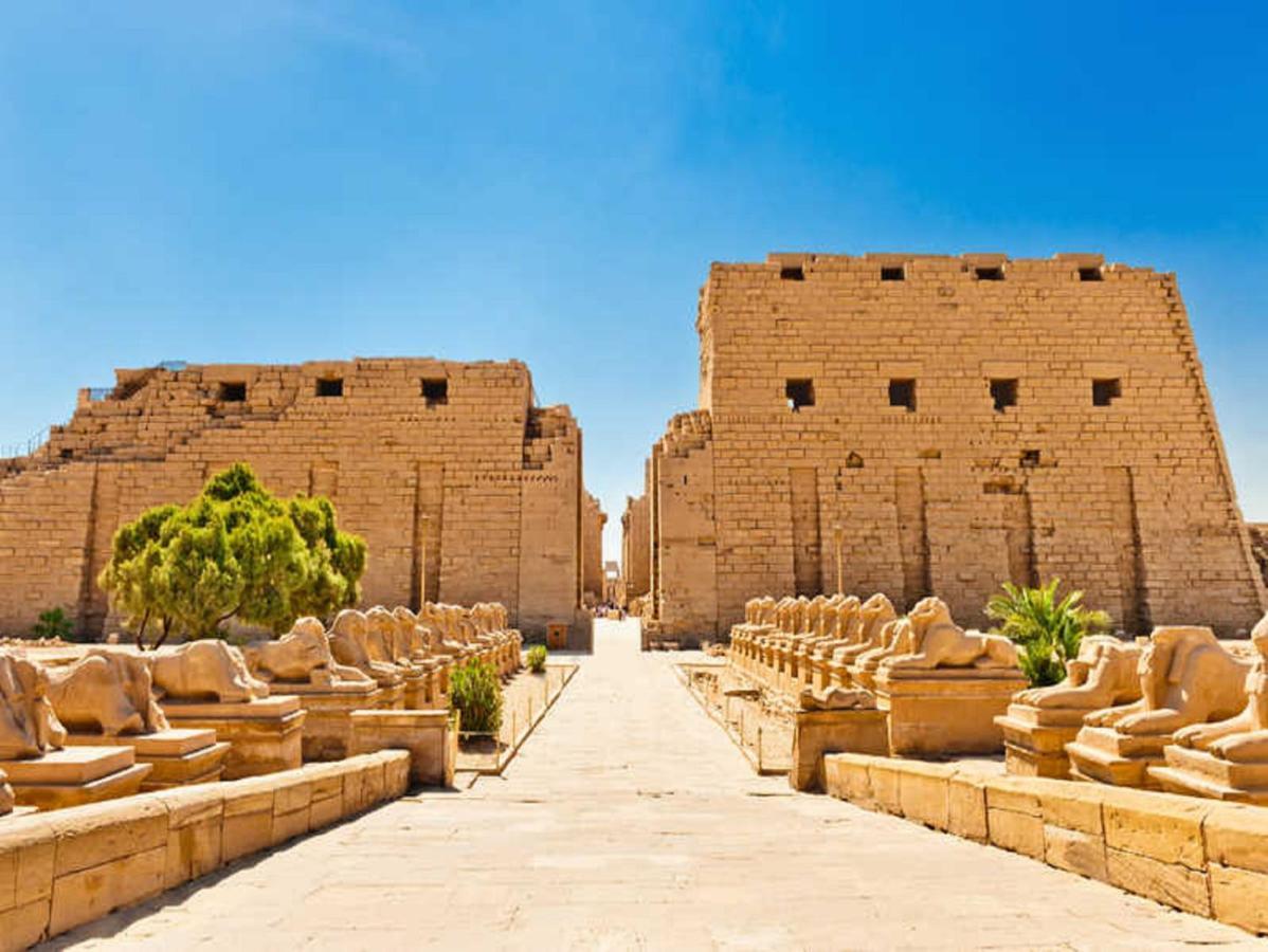 Luxor Luxury Nile Cruises - From Luxor 04 Nights - From Aswan 03 Nights Hotel Eksteriør billede