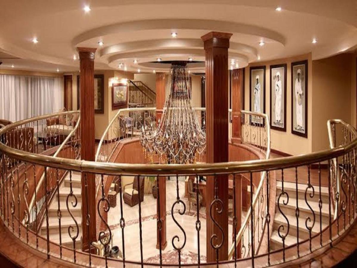 Luxor Luxury Nile Cruises - From Luxor 04 Nights - From Aswan 03 Nights Hotel Eksteriør billede
