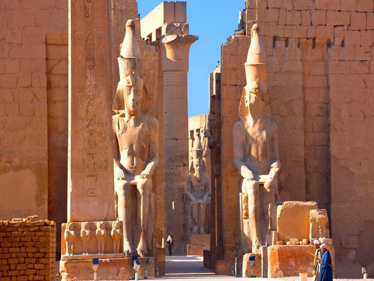 Luxor Luxury Nile Cruises - From Luxor 04 Nights - From Aswan 03 Nights Hotel Eksteriør billede