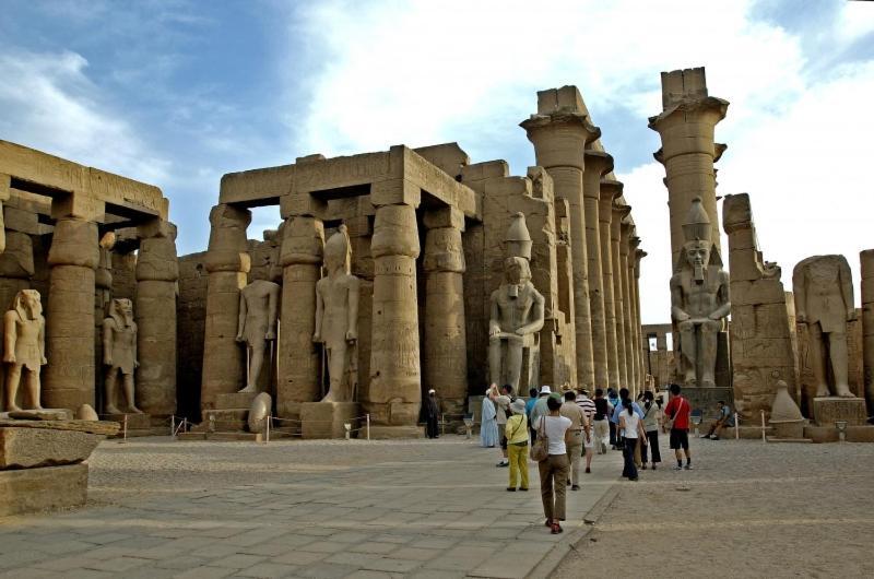 Luxor Luxury Nile Cruises - From Luxor 04 Nights - From Aswan 03 Nights Hotel Eksteriør billede